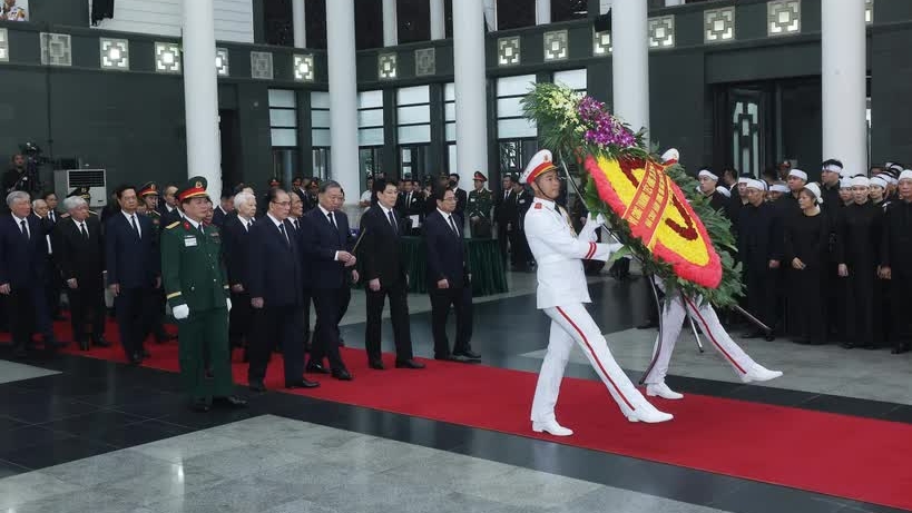 State funeral held for former State President Tran Duc Luong