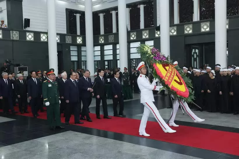 State funeral held for former State President Tran Duc Luong State funeral held for former State President Tran Duc Luong