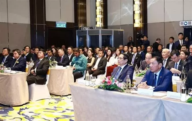 Prime Minister Pham Minh Chinh at the Vietnam–Malaysia Business Meeting in Kuala Lumpur on May 25. (Photo: VNA)