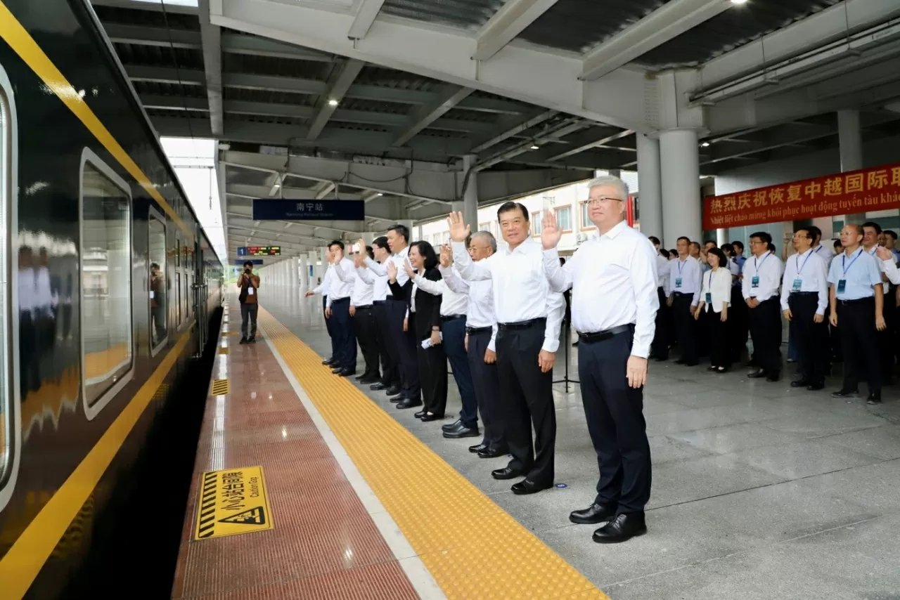 Vietnam-China railway service heralds new chapter in bilateral relations Vietnam-China railway service heralds new chapter in bilateral relations