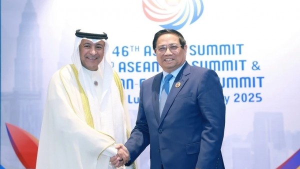 46th ASEAN Summit: PM Pham Minh Chinh meets with GCC Secretary-General in Malaysia