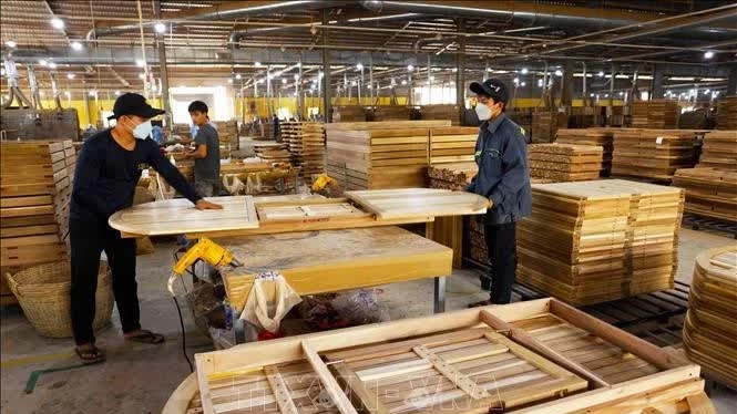 New Zealand, Vietnam agree to boost timber exports