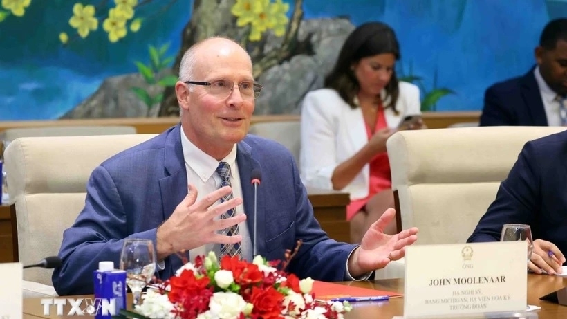 Party Secretary, Head of Commission for Policies and Strategies receives delegation of bipartisan U.S. Congressmen