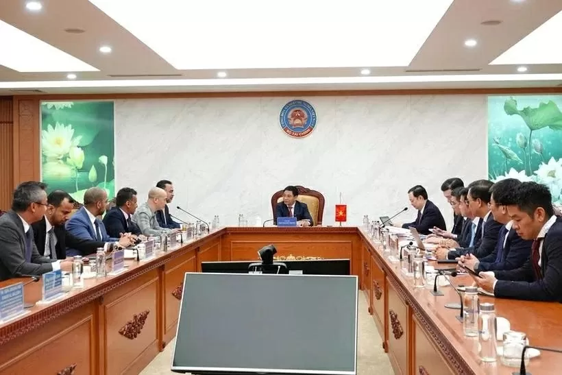 Minister of Finance Nguyen Van Thang receives Omani delegation to deepen financial, investment ties Minister of Finance Nguyen Van Thang receives Omani delegation to deepen financial, investment ties
