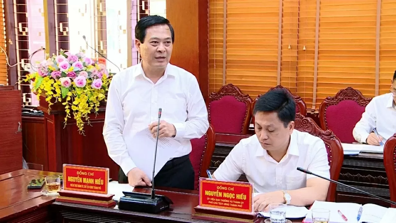 Bac Ninh City discusses ways to ease difficulties for businesses in Phong Khe I and Phong Khe Industrial Clusters