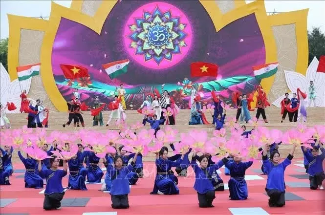 Lang Son holds int'l yoga day on May 31 (Photo: VNA) Lang Son holds int'l yoga day on May 31 (Photo: VNA)