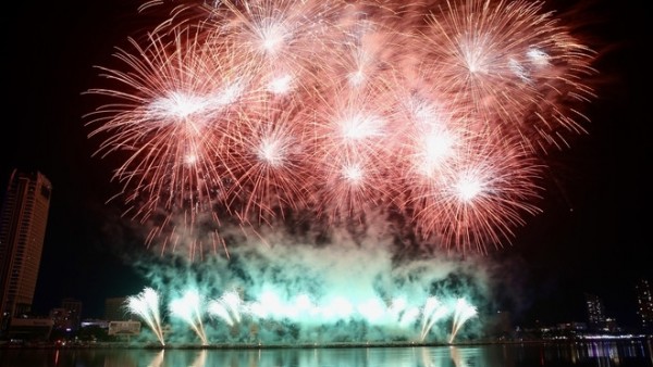 Da Nang International Fireworks Festival 2025 kicks off