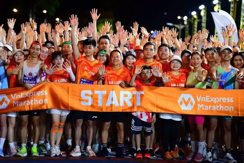 VnExpress Marathon Ha Long 2025 draws thousands to scenic heritage bay VnExpress Marathon Ha Long 2025 draws thousands to scenic heritage bay