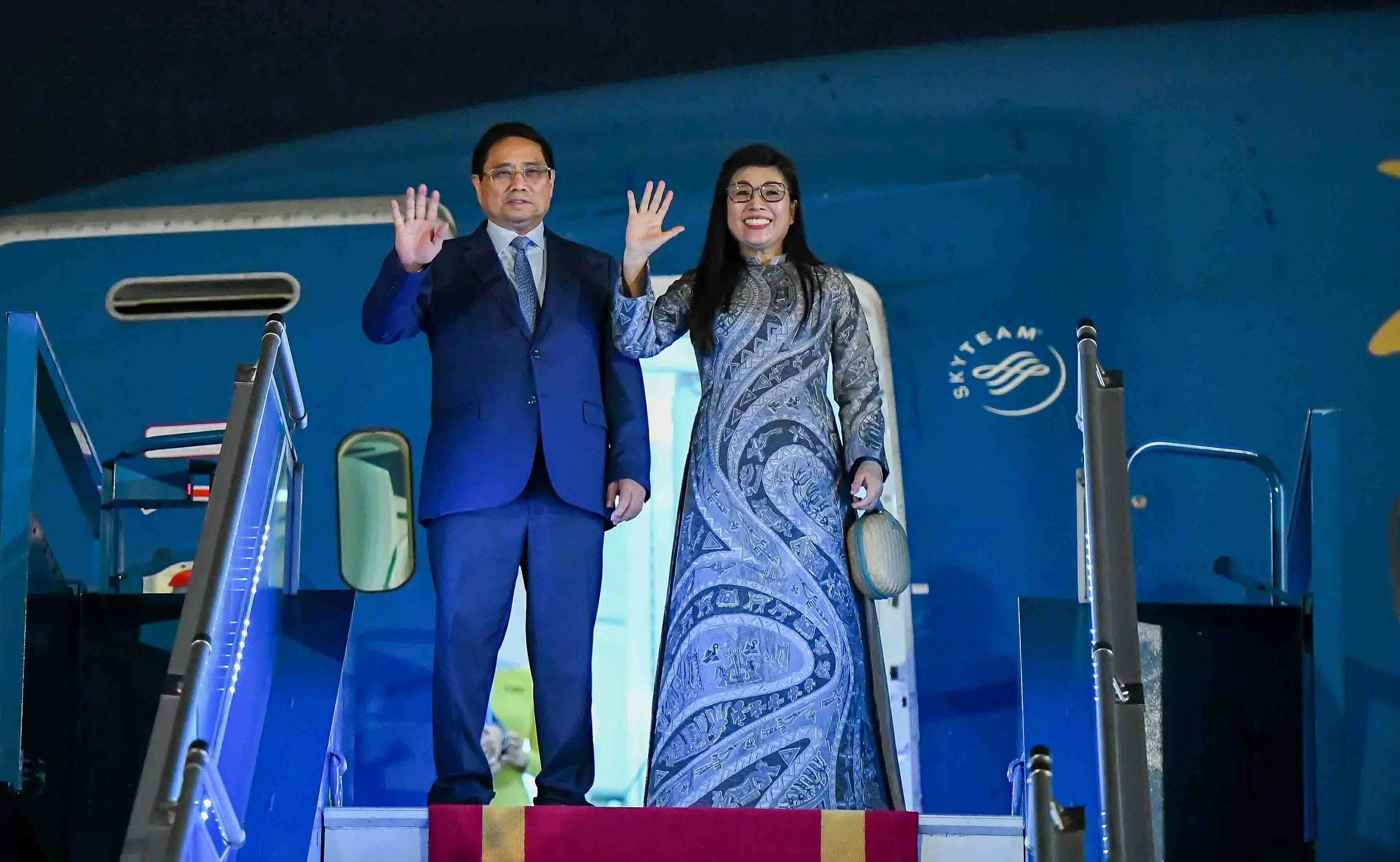 Thủ tướng Phạm Minh Chính và Phu nhân rời Hà Nội, bắt đầu chuyến công tác tại Estonia, Pháp và Thuỵ Điển