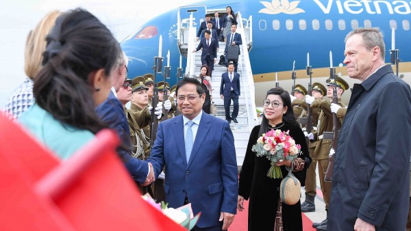 Prime Minister Pham Minh Chinh arrives in Tallinn, beginning a three-day official visit to Estonia