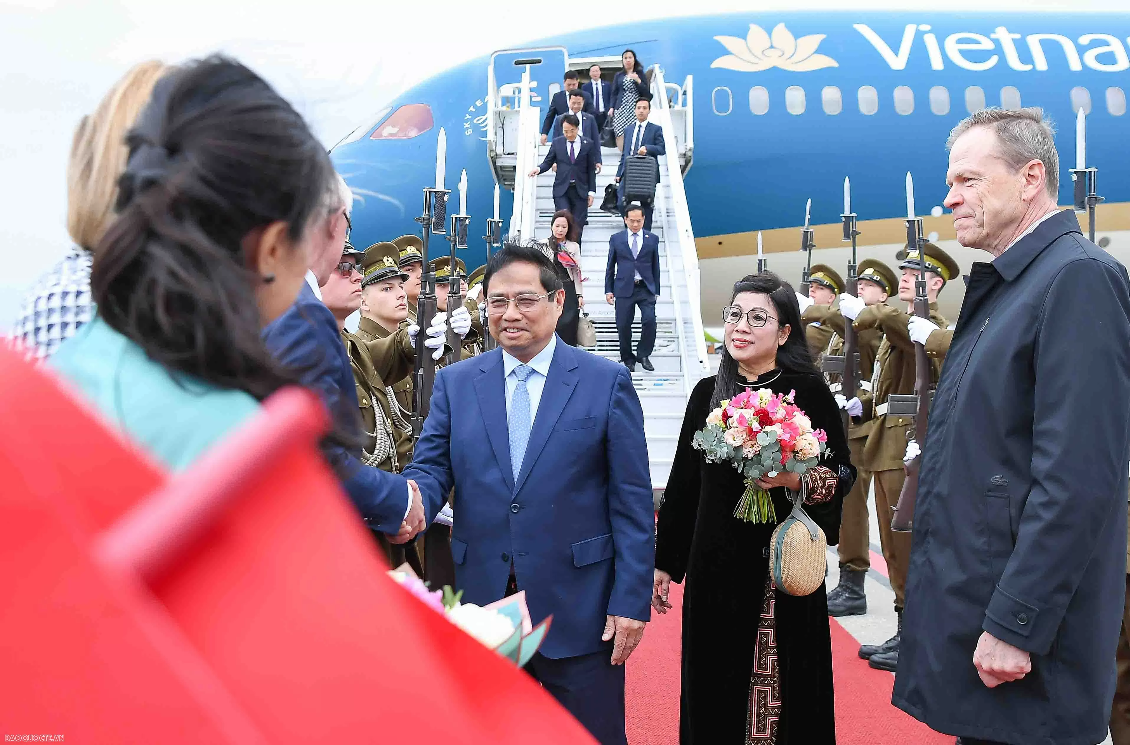 Prime Minister Pham Minh Chinh arrives in Tallinn, starting official visit to Estonia Prime Minister Pham Minh Chinh arrives in Tallinn, starting official visit to Estonia