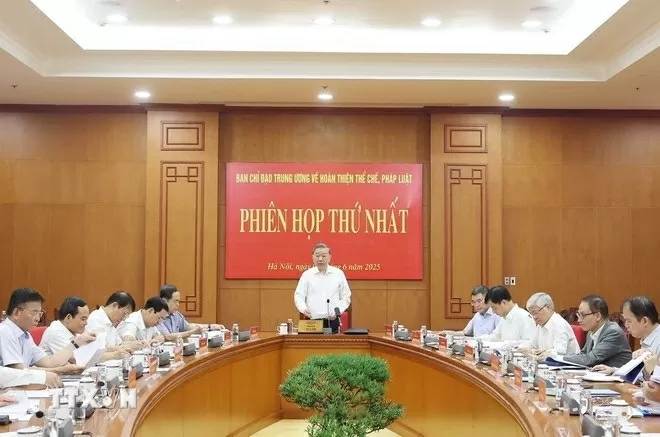 General Secretary To Lam chairs first meeting of central steering committee on institutional improvement