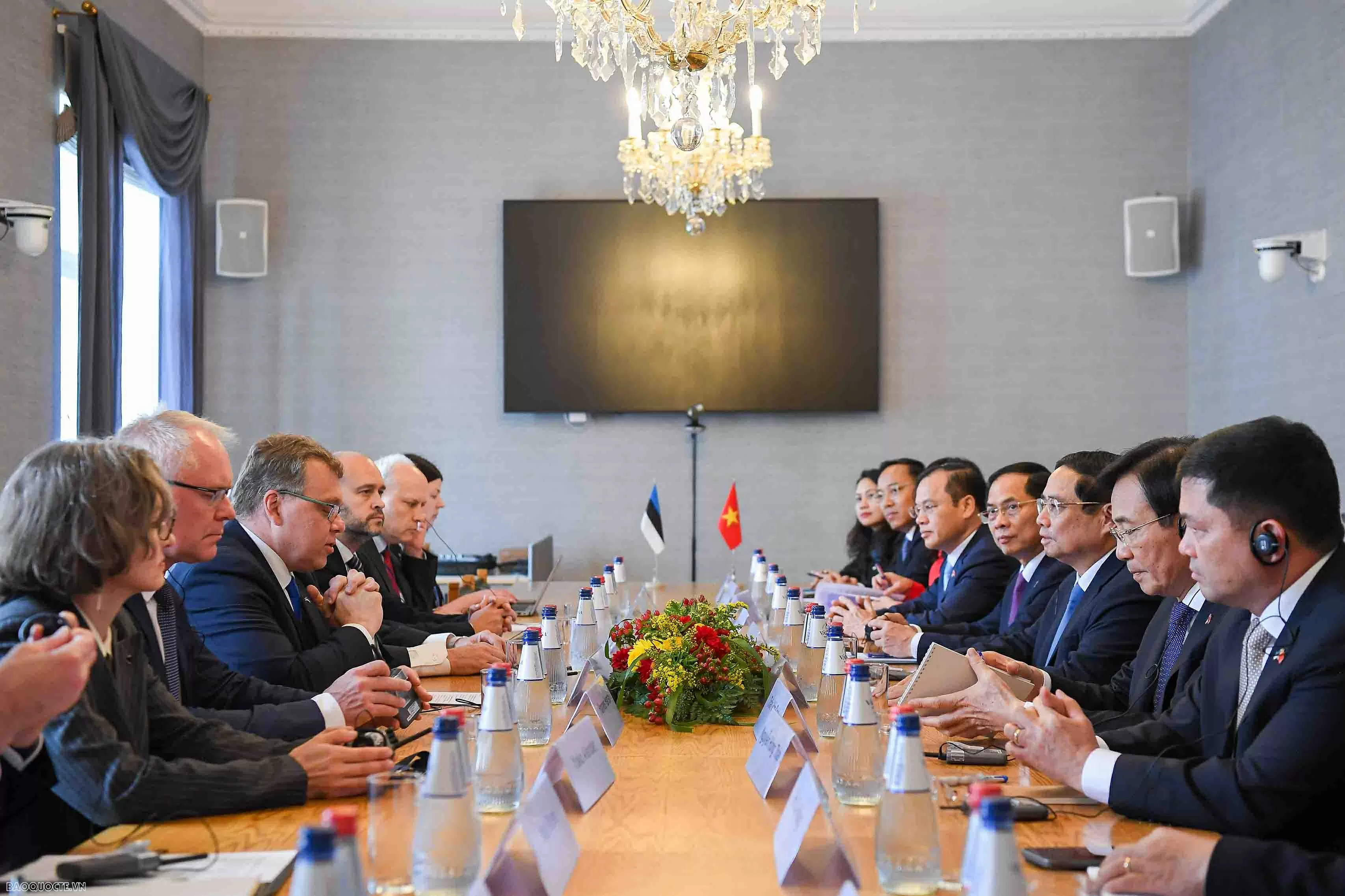 PM Pham Minh Chinh meets President of Estonian Parliament Lauri Hussaras PM Pham Minh Chinh meets President of Estonian Parliament Lauri Hussaras