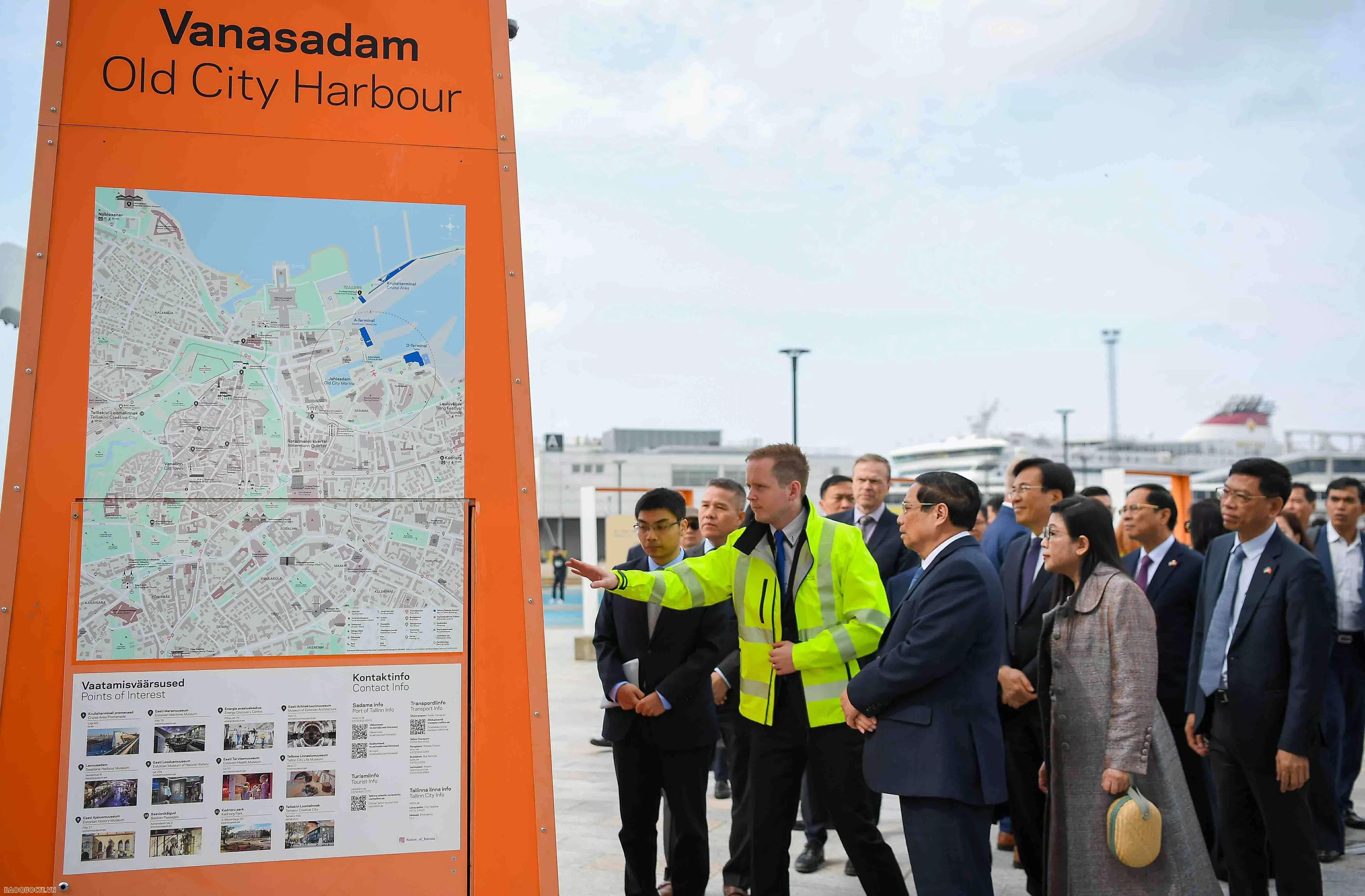 PM explores Estonia’s heritage, port innovation