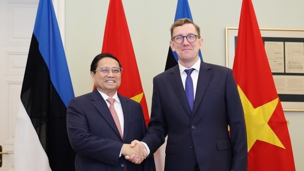 Vietnam, Estonia Prime Ministers hold talks in Tallinn