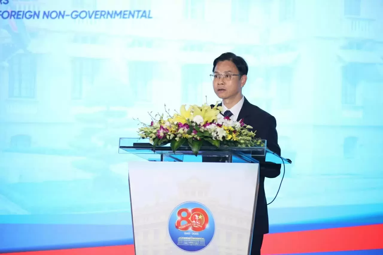 Ministry of Foreign Affairs prioritizes promoting administrative procedure reform, accompanying foreign non-governmental organizations for sustainable Ministry of Foreign Affairs prioritizes promoting administrative procedure reform, accompanying foreign non-governmental organizations for sustainable