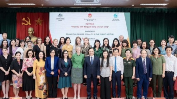 Enhancing transparency and promoting gender equality in the public sector