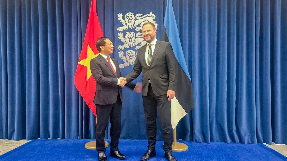 Vietnam intensifies partnership with Estonia in multiple sectors
