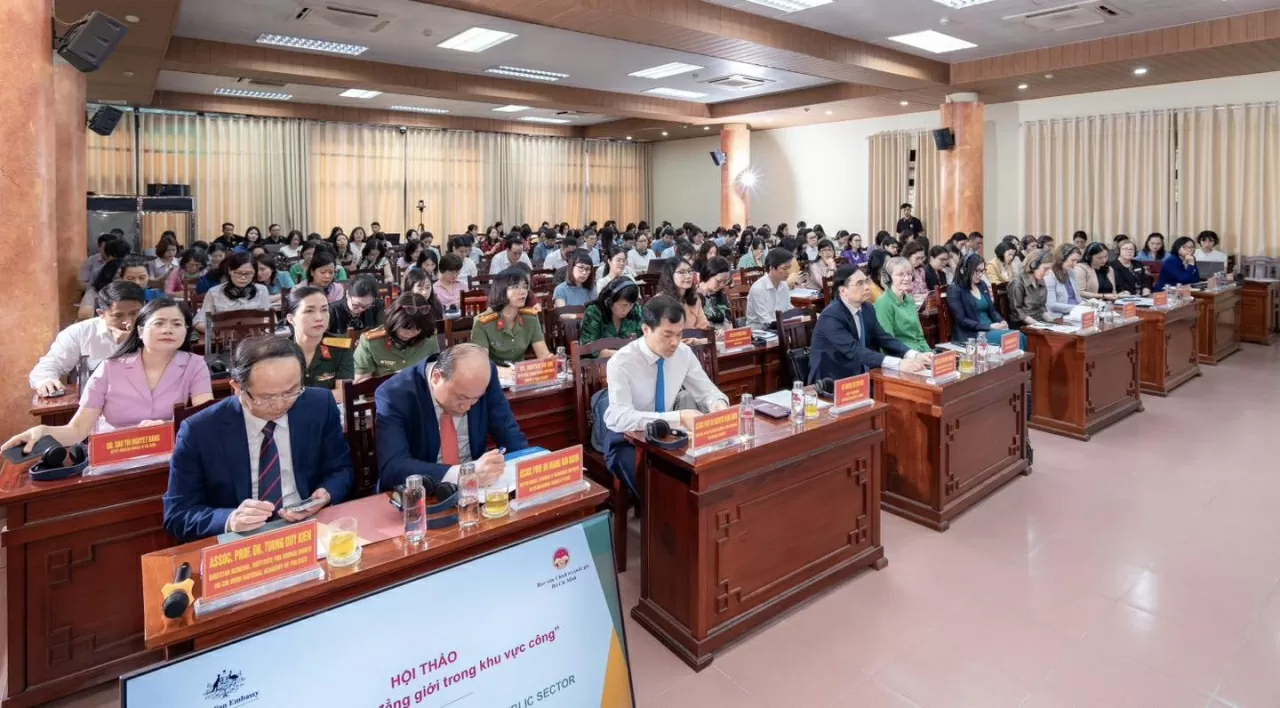 An overview of the workshop titled “Promoting gender equality in the public sector.” (Photo: Australian Embassy in Vietnam)