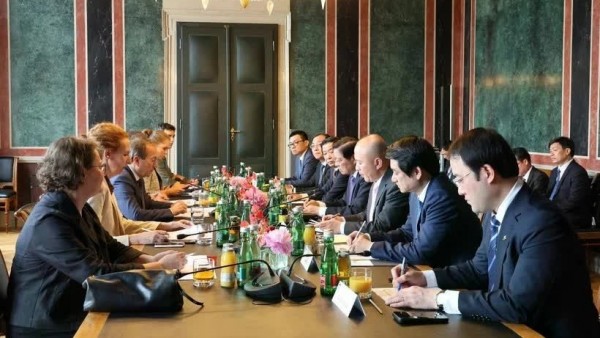 Vietnam, Austria propose major directions to promote cooperation
