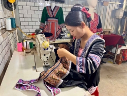 Weaving the traditions of Central Highlands brocade into modern living