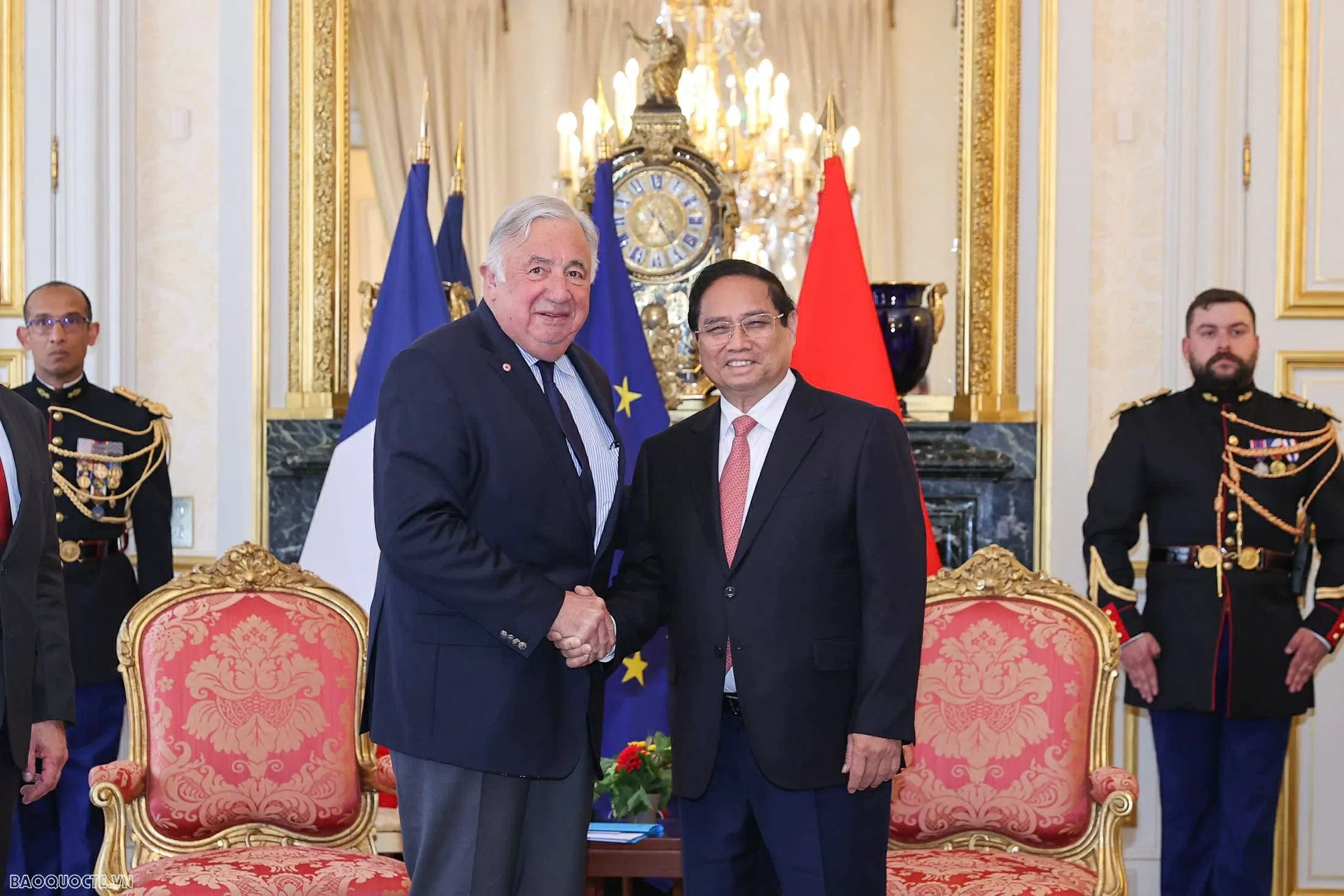 Prime Minister Pham Minh Chinh meets with French Senate President Gérard Larcher in Paris Prime Minister Pham Minh Chinh meets with French Senate President Gérard Larcher in Paris