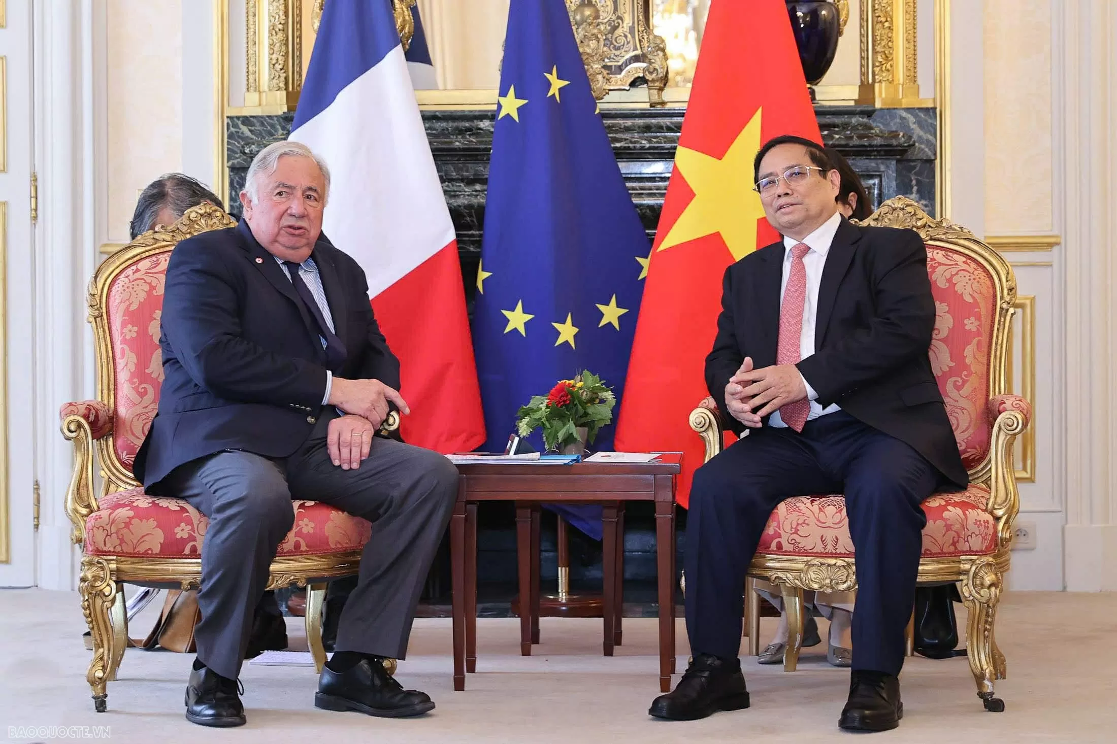 Prime Minister Pham Minh Chinh meets with French Senate President Gérard Larcher in Paris Prime Minister Pham Minh Chinh meets with French Senate President Gérard Larcher in Paris