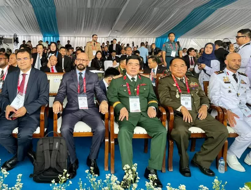 Vietnam attends Indo Defence Expo and Forum in Jakarta