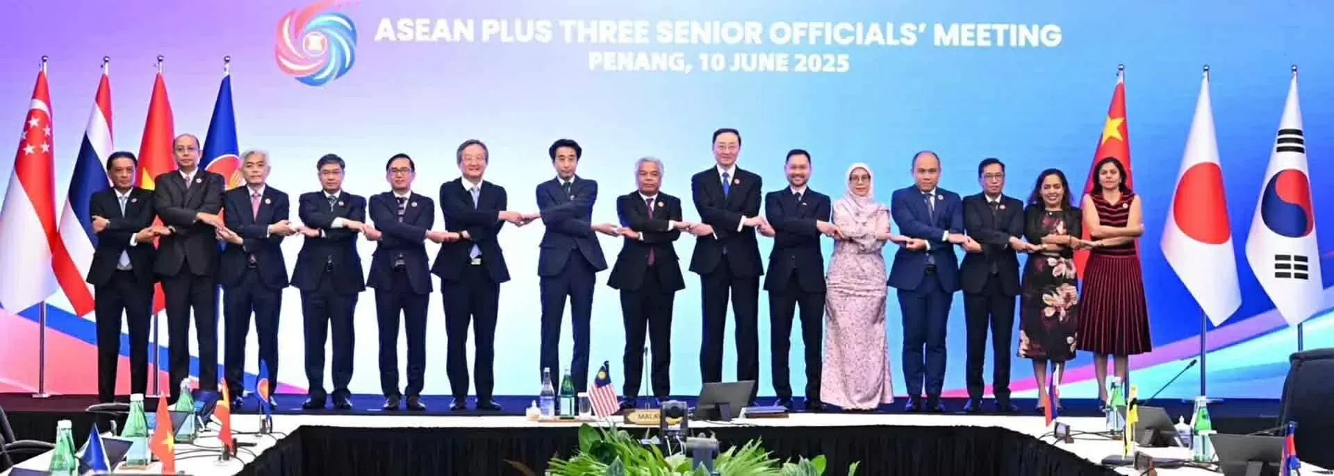 ASEAN and partners discuss orientations to enhance dialogue and cooperation ASEAN and partners discuss orientations to enhance dialogue and cooperation