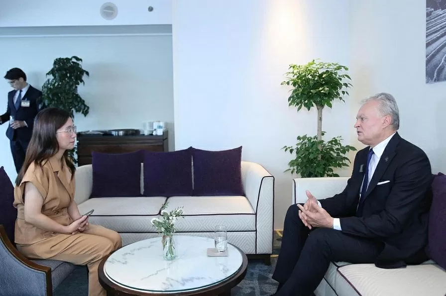 A strong sense of self-confidence on the faces of the Vietnamese people gives me confidence in Vietnam’s future: Lithuania’s President A strong sense of self-confidence on the faces of the Vietnamese people gives me confidence in Vietnam’s future: Lithuania’s President