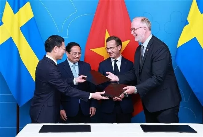 Vietnam, Sweden Prime Ministers hold talks, upgrade ties to sectoral strategic partnership in sci-tech, innovation Vietnam, Sweden Prime Ministers hold talks, upgrade ties to sectoral strategic partnership in sci-tech, innovation