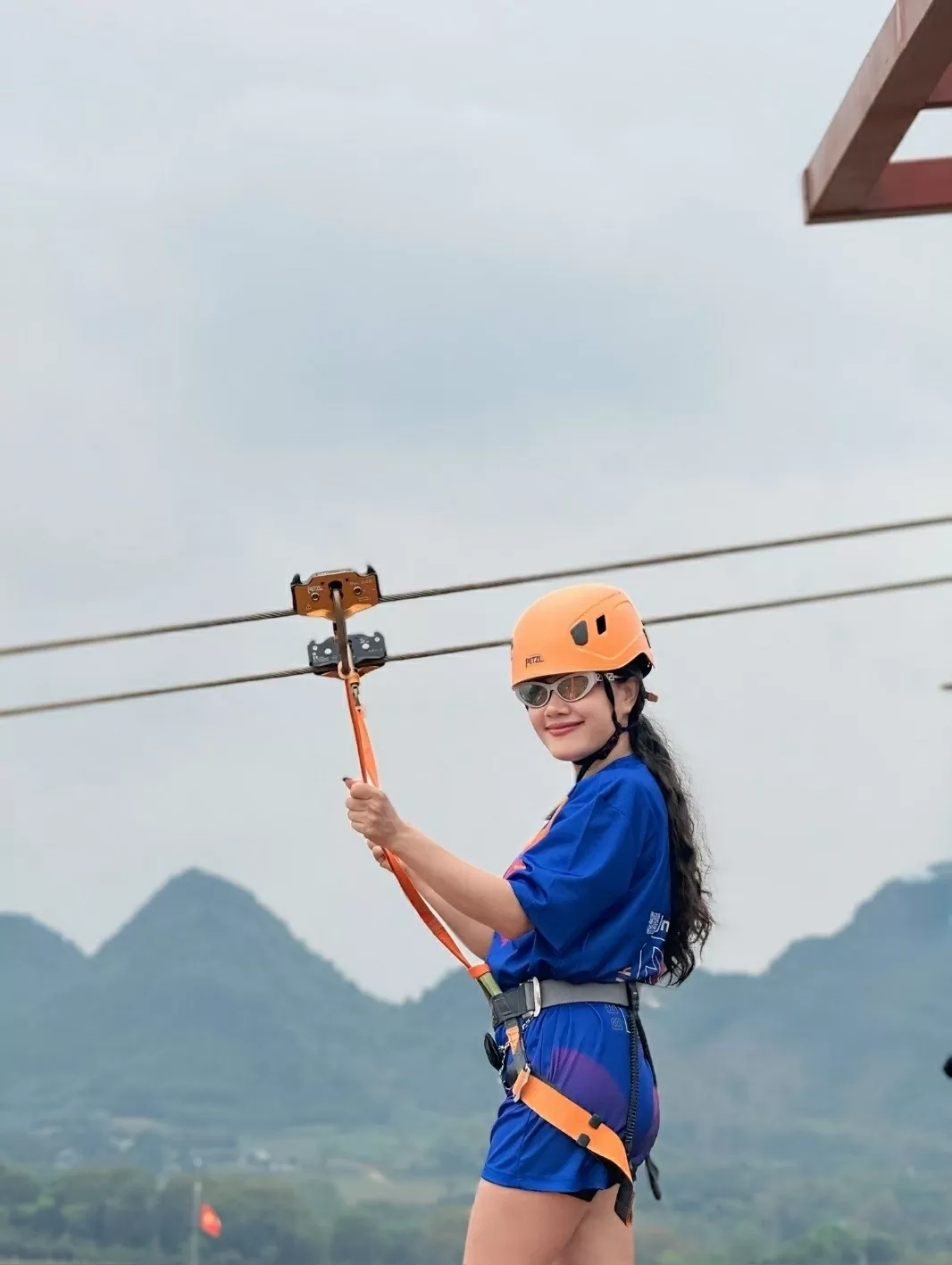 Trải nghiệm Zipline phiêu lưu cùng gió núi mây ngàn