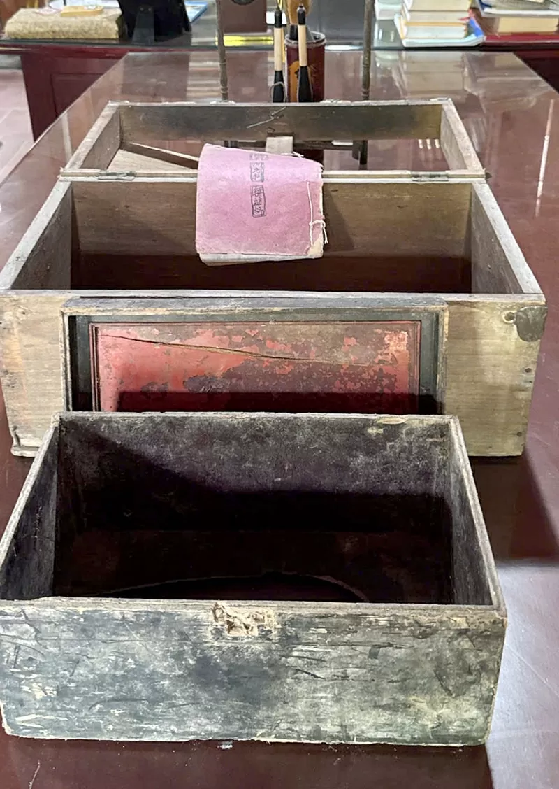 The document storage box at Tien Len printing house.