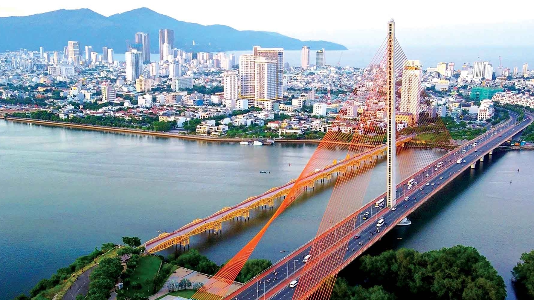 Restructuring the nation, reaching out to the open sea: Article 4 - A streamlined national apparatus, a soaring Vietnam