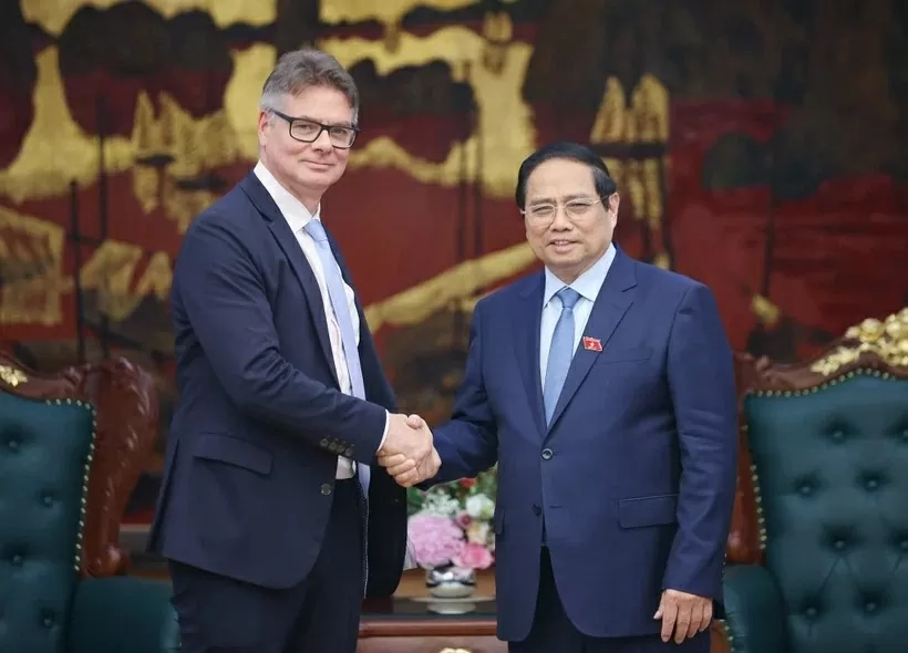 PM Pham Minh Chinh recevies HP Senior Vice President to scale up production capacity in Vietnam