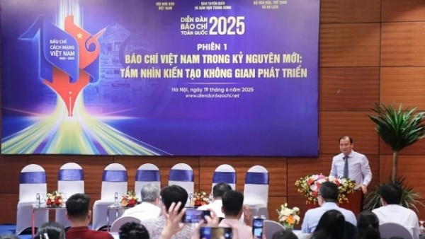 Opening ceremony of Second National Press Forum held  in Hanoi
