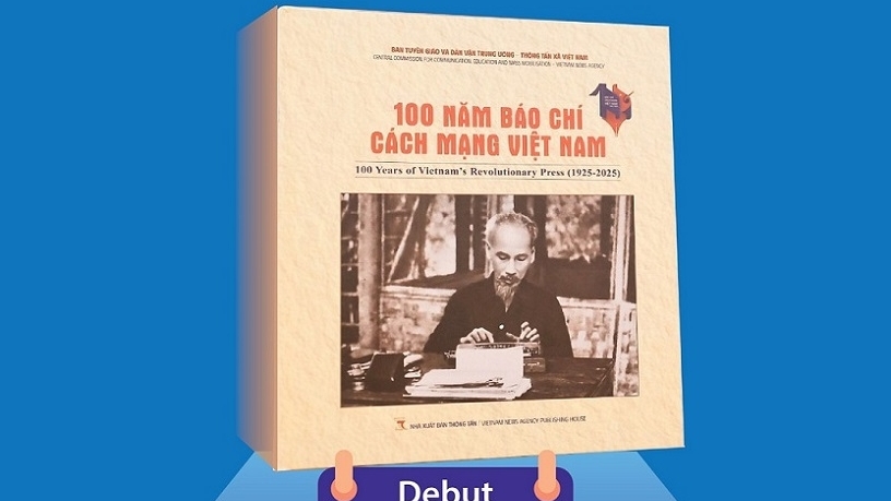 Through the lens of history: Vietnam launches first photo book on revolutionary journalism