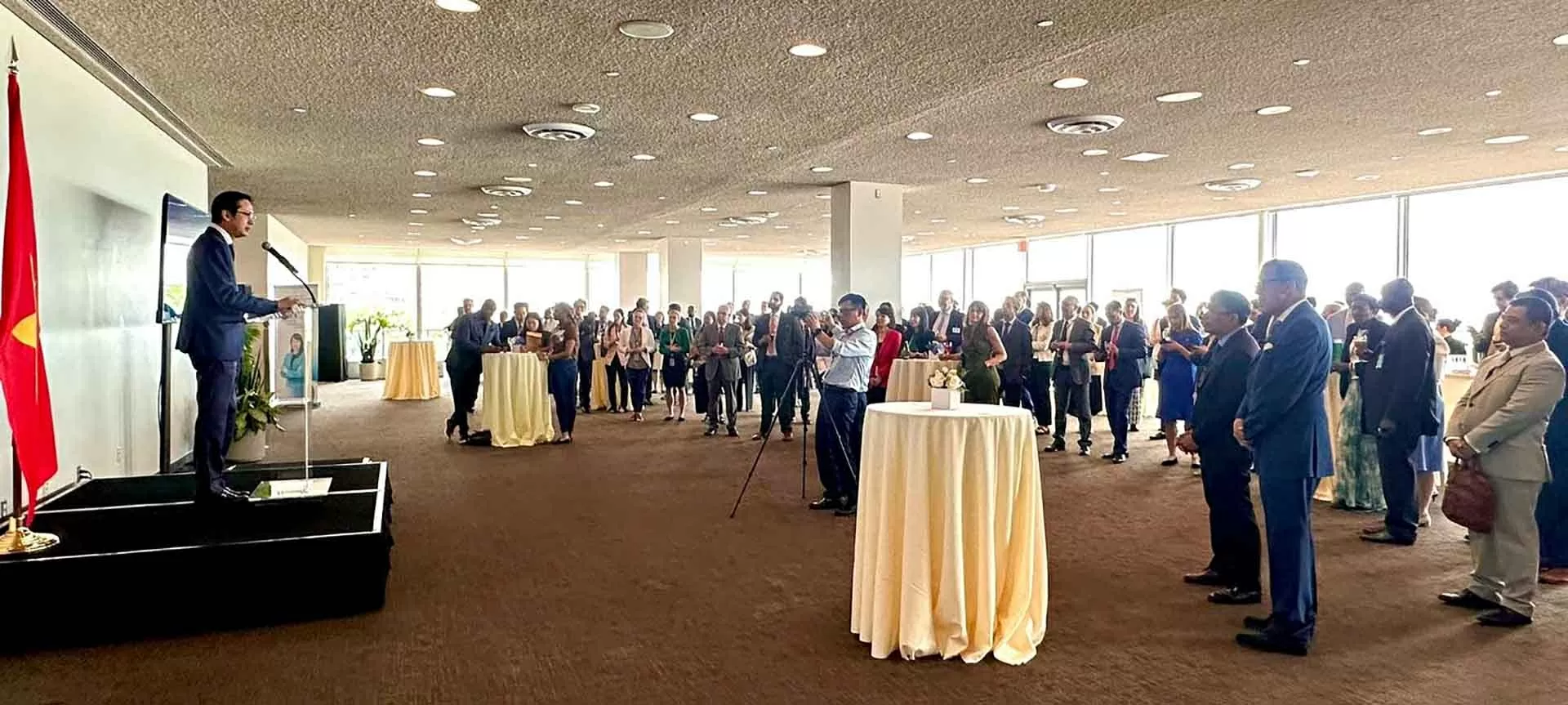 Vietnam elected Chair of 35th meeting of State Parties to UNCLOS: Standing Deputy FM Vietnam elected Chair of 35th meeting of State Parties to UNCLOS: Standing Deputy FM