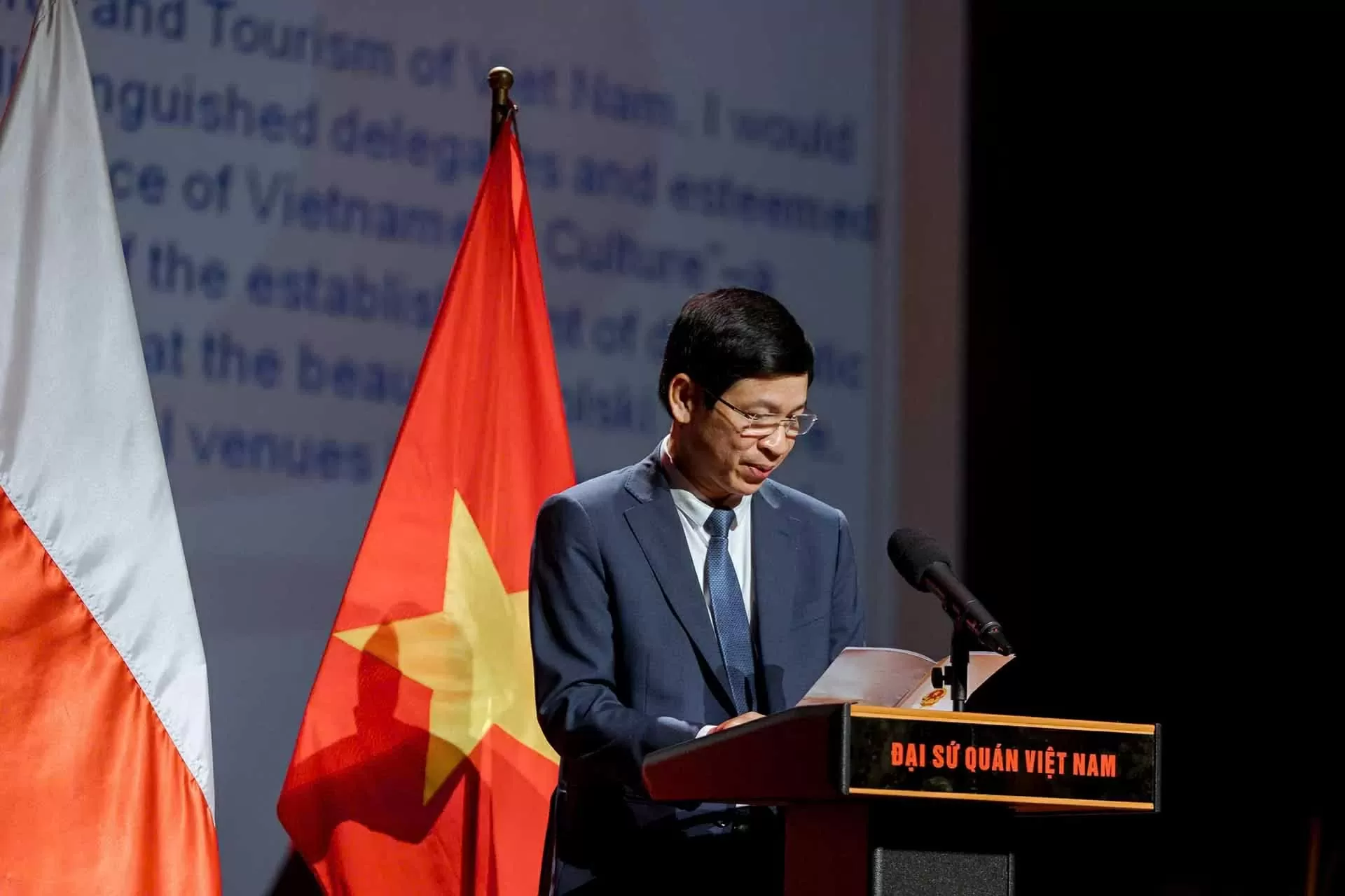Special art program to celebrate 75 years of Vietnam-Poland diplomatic relations