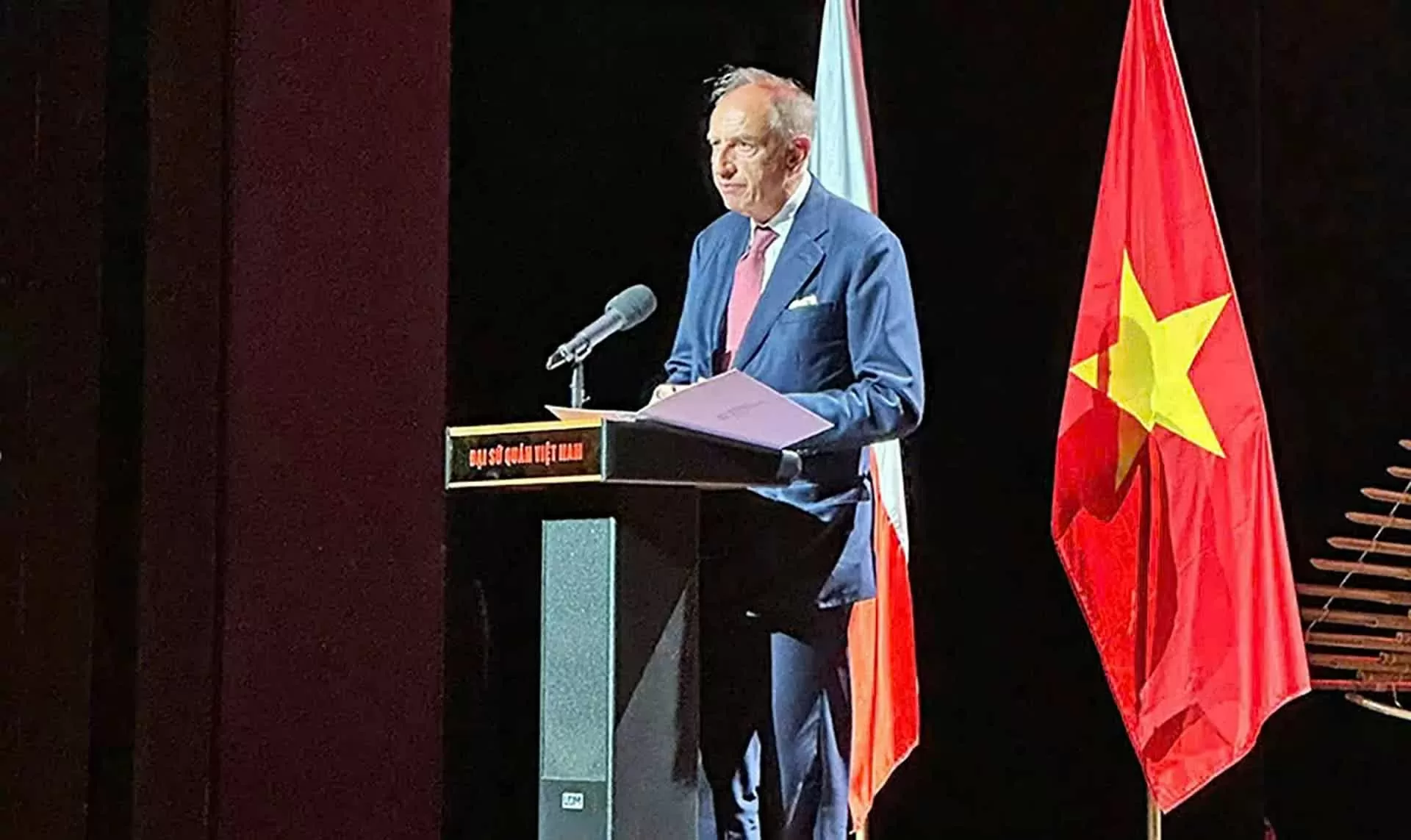 Special art program to celebrate 75 years of Vietnam-Poland diplomatic relations