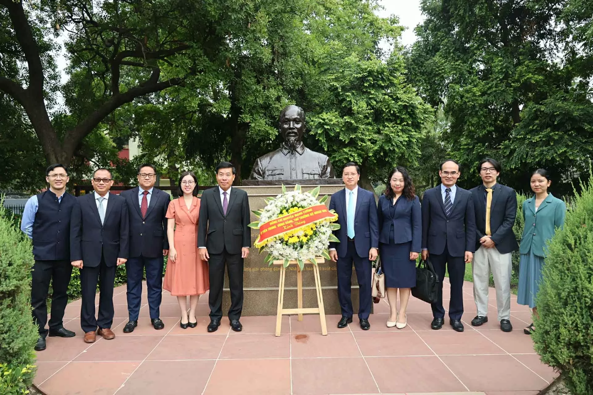 Vietnam, India diplomats hold political consultation, strategic dialogue