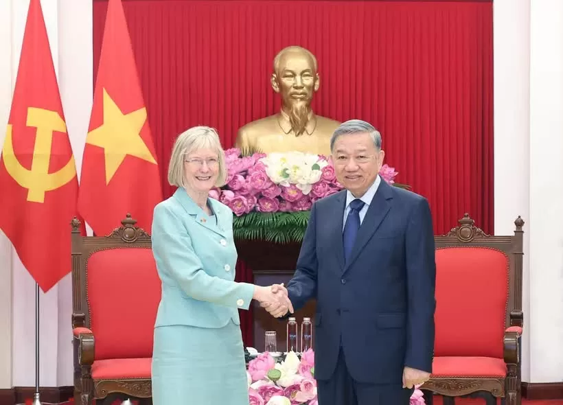Party chief receives Australian Ambassador to Vietnam