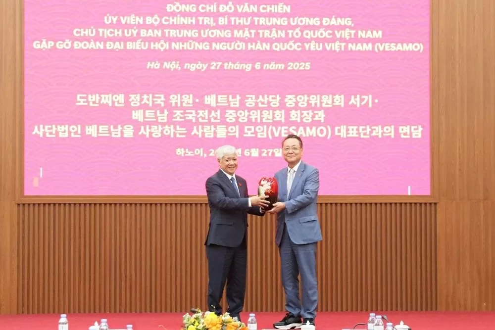 Vietnam bolsters friendship, cooperation with RoK