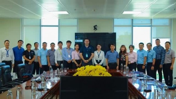 Orbis comes back to Da Nang for eye care in Vietnam