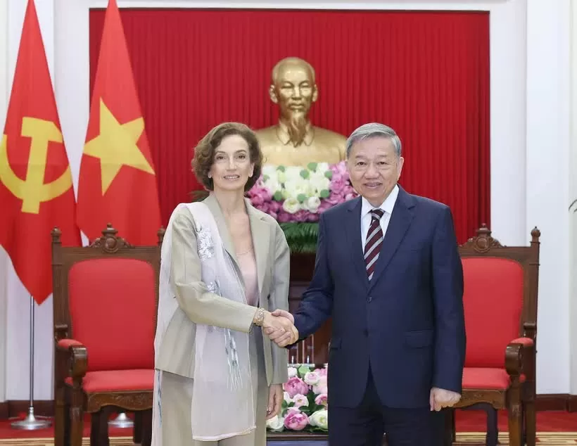 Vietnam pledges to play active role in UNESCO’s global missions: Party chief