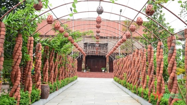 Phu Lang Pottery in Bac Ninh is transforming