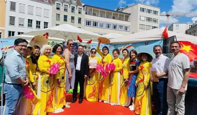 Vietnamese culture promoted at multicultural festival in Germany Vietnamese culture promoted at multicultural festival in Germany