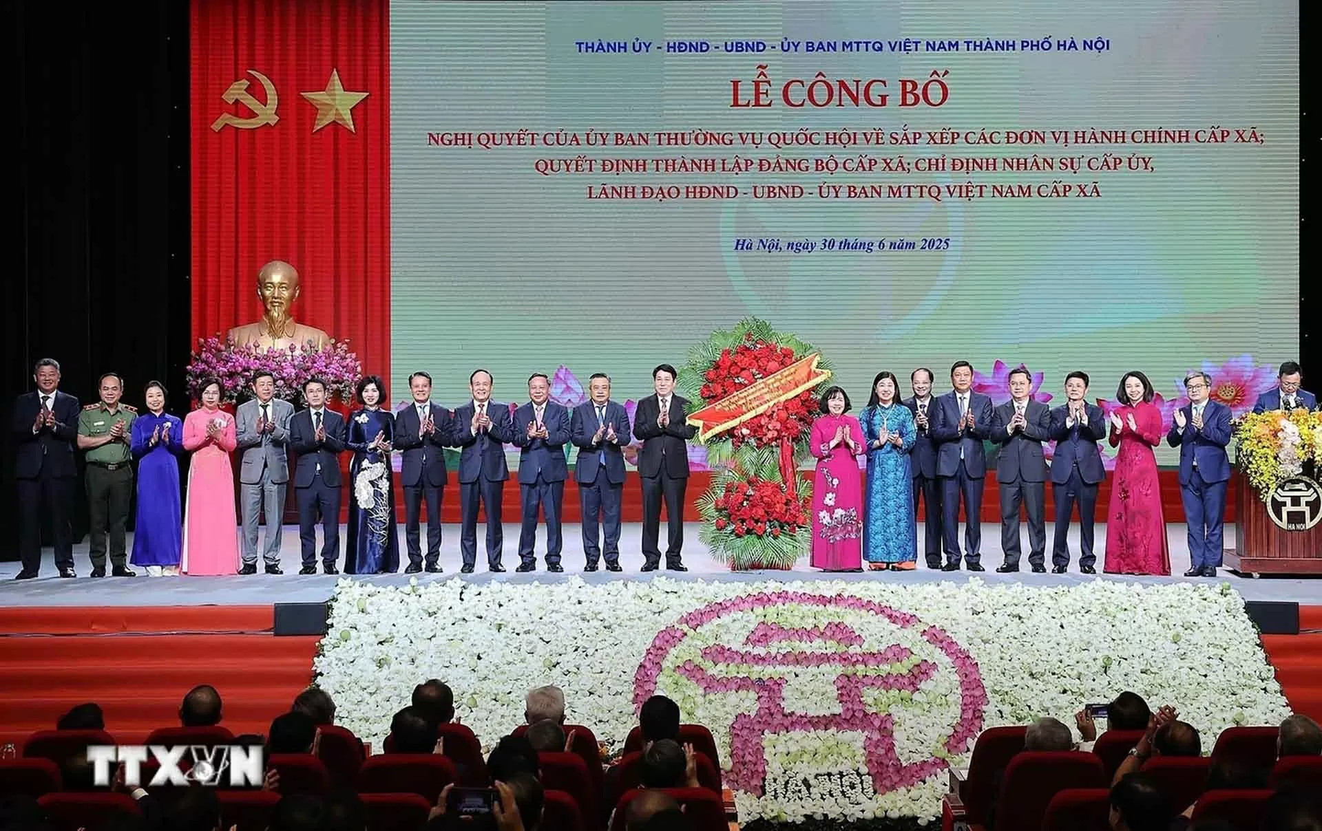 National landscape reorganisation and power of solidarity: Party vision aligned with people's will