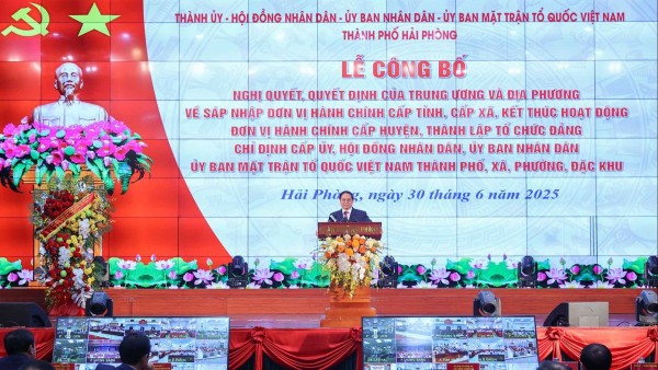 Prime Minister Pham Minh Chinh attends ceremony to launch two-tier administration model of new Hai Phong