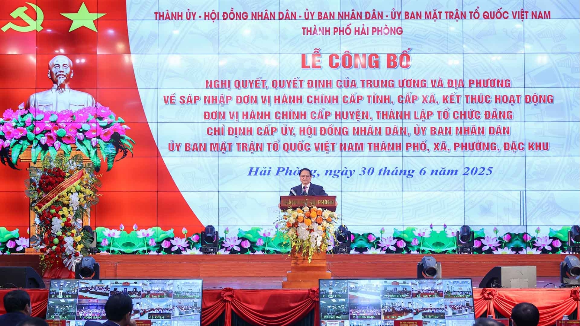 Prime Minister Pham Minh Chinh attends ceremony to launch two-tier administration model of new Hai Phong